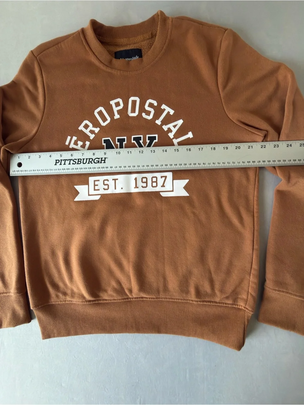 Aeropostale Men's Crewneck Sweatshirt in Rust
